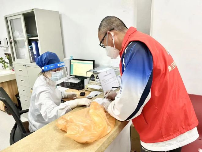 海口24小时高价回收医保(24小时高价回收医保医保套出)